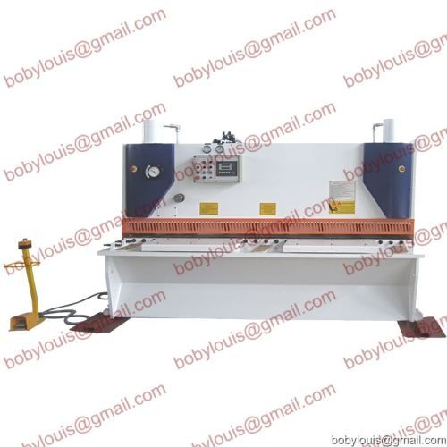 Hydraulic sheet shearing machine