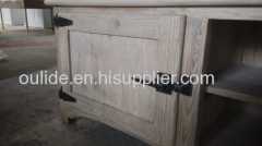 the old fir TV bench contain cabinets