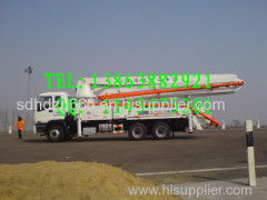 Truck-mounted Concrete Pump with Boom