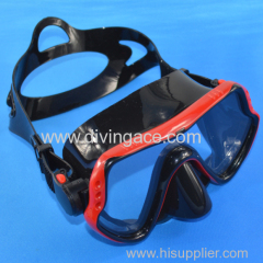 Silicone rubber scuba diving mask