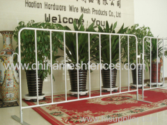 Hot dipped galvanized crowd barrier