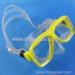 New scuba diving mask equipment