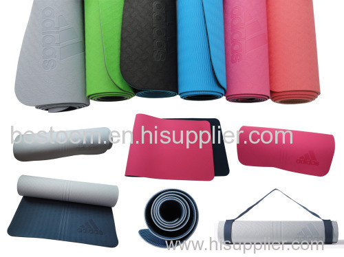 yoga exercist fitness mat