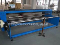 Nonwoven fabrics slitting rewinding machine