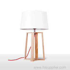 Lightingbird Modern Hot Sale Wooden Table Lamp Wood Reading Lamp Desk Lighting