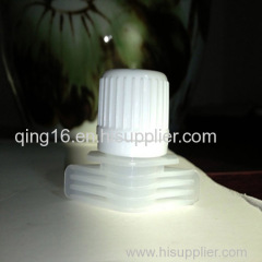 Plastic Nozzle For Tubes