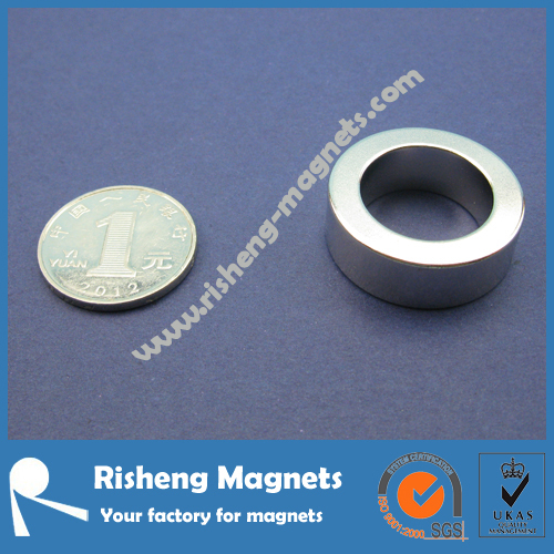 N40 D35 x d24 x 10mm out magnet