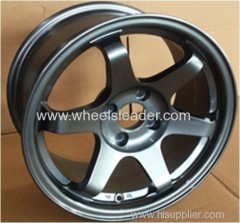 Rays TE37 designs alloy wheels