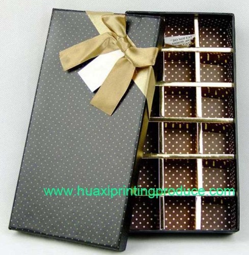 grey grid ribbon square chocolate boxes