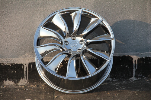 Infiniti FX alloy wheels