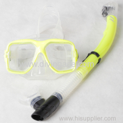 New rubber diving mask and snorkel set factory