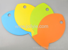 4 COLORED FISH SHAPED BABY FOOD PLASTIC CHOPPING BOARD SET