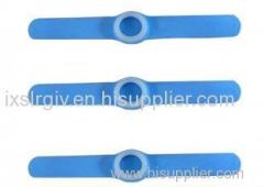 Custom Blue White Silicone Rubber Watch Straps for Slap Watch on Wrist