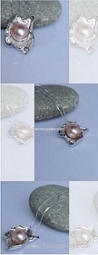 Ladies Pearl Pendant 1