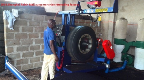 Mali customer's factory-Shanghai Robin tire retreading equipment