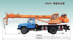 china mini truck crane 5 tons lift capacity