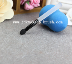 Short Frosted Acrylic Handle Eyeshadow Applicator