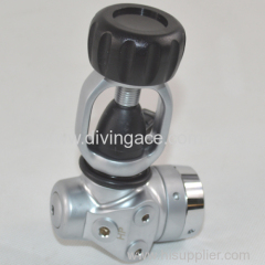 balance regulator for scuba diving