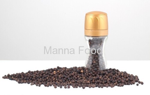 Dried black pepper whole