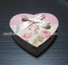 Heart-shaped Paper Gift Box Manufacturer with 4C Printing