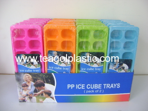 Plastic ice cube trays 2PK 14 ice cubes in display box packing