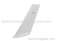 Broadband (V/UHF) low profile blade antenna