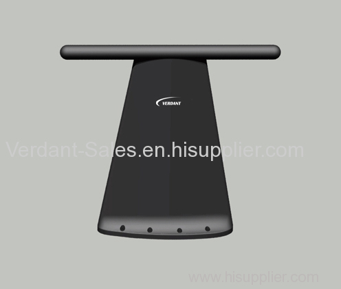 Top loaded wide band (VHF/UHF) blade antenna