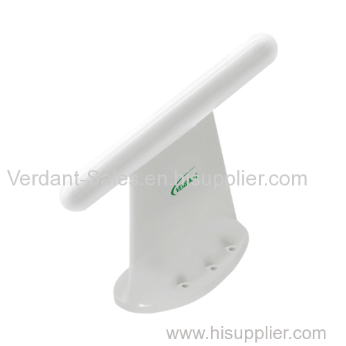 Top loaded wideband (V/UHF) blade antenna