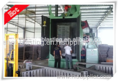 Double hook type shot blasting machine with large hoisting capacity