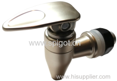 Beverage dispenser plastic spigot