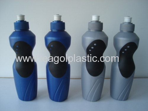 Rubber grip sport bottle plastic 700ml in display box packing