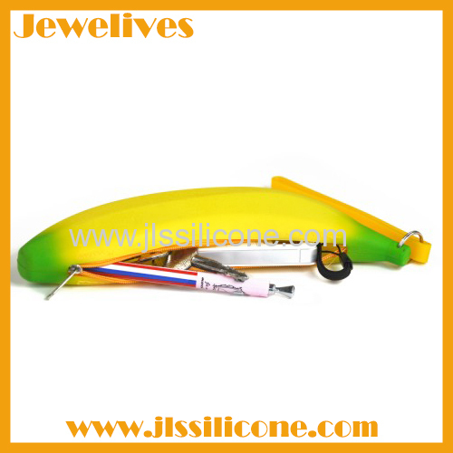 Silicone zipper money bag banana shape