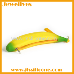 Silicone zipper money bag banana shape