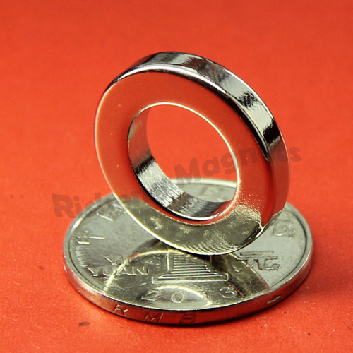 Strong Permanent Magnet Ring D20 x d10 x 4mm N42 Radially Magnetized