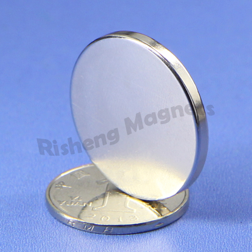 manufacturers N42 neodymium magnet strength magnetic disc D30 x 3mm