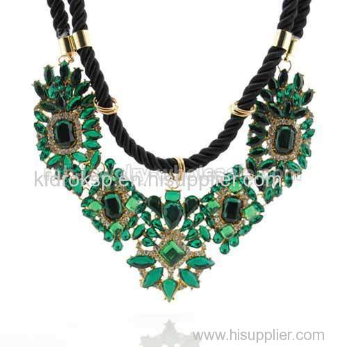 Gold Plated Zinc Alloy Inlay Gemstone Choker Necklace