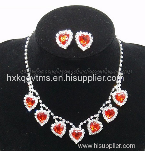 2014 New Trendy Fake Gemstone Glass Stone Necklace