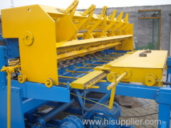 Mesh Fence Making Machine with moving pulling table