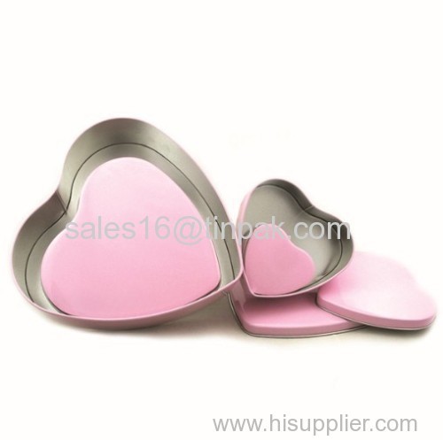 Valentine's day heart shape gift tin