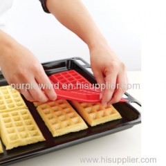 Easy & Practical Silicone Waffle Mold! Perfect for that Delicious Breakfast, Snack or Teatime! FREE Peninsular Delivery.