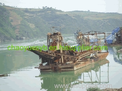 chain bucket type gold dredging ship