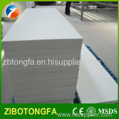 Refractory ceramic fiber board