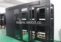 Data center rack for active equipments