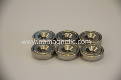 11Kg Pull strength Countersunk pot magnet D 20 mm,