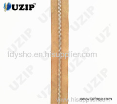 smooth gold zips rolls