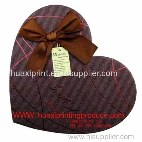 deep brown heart-shaped chocolate boxes