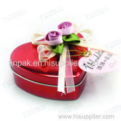 heart shape chocolate tin box for Christmas