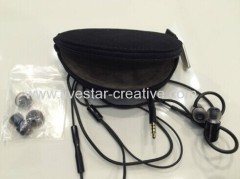 Bowers&Wilkins Noise-Isolating In-Ear Monitor Headphones Black