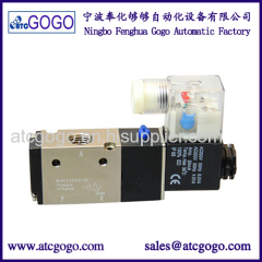 3 way pneumatic solenoid air flow control valve with LED right plug