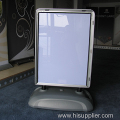 Double sided light poster stand